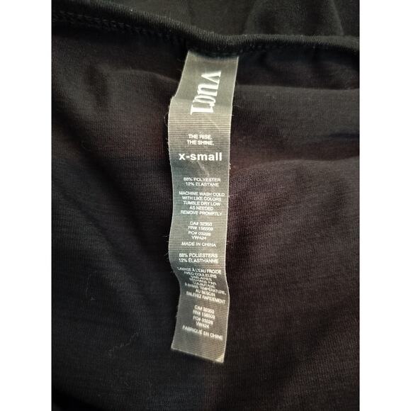 Vuori All Day Jumpsuit Short Sleeve Pant Romper V Neck - Picture 9 of 9